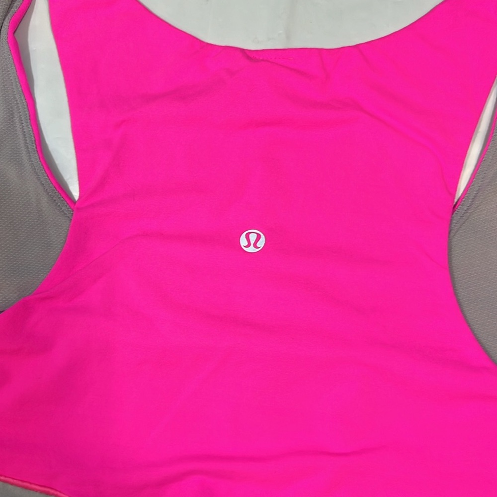 Lululemon First Base TANK TOP, bright Pink BLUE gray SOFT 18”pit to pit Medium M - Picture 8 of 10